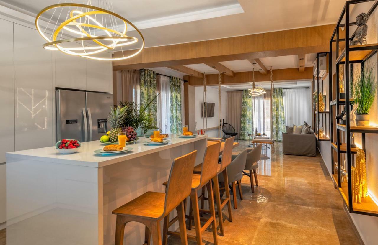 Ivoni Villa, An Iconic Summer Retreat, By Thinkvilla Pérama Kültér fotó